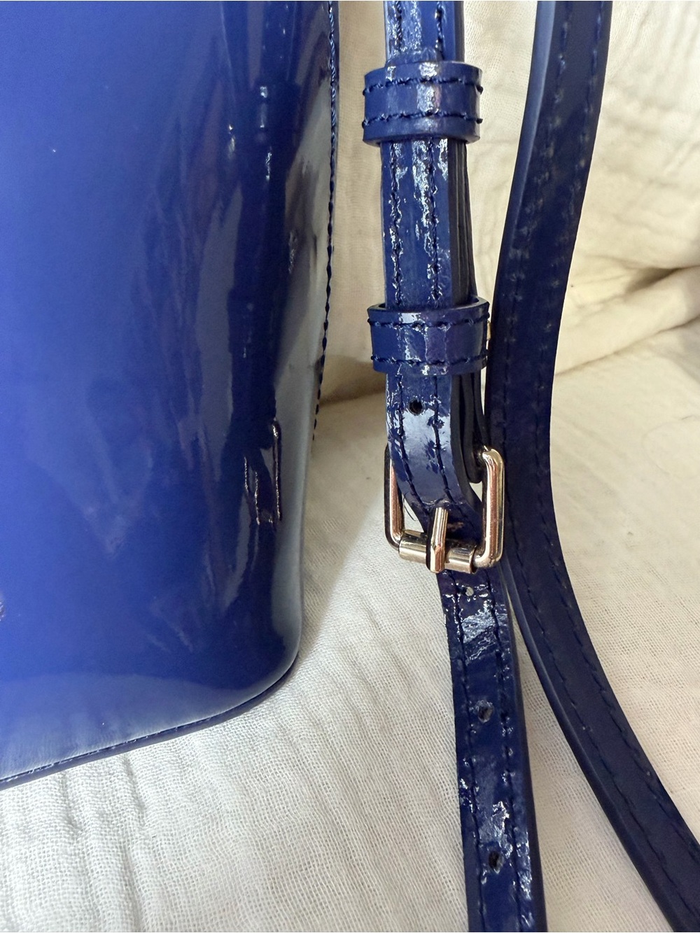 Dooney & Bourke Trixie Crossbody Bag Navy Blue Patent Leather - Picture 12 of 12